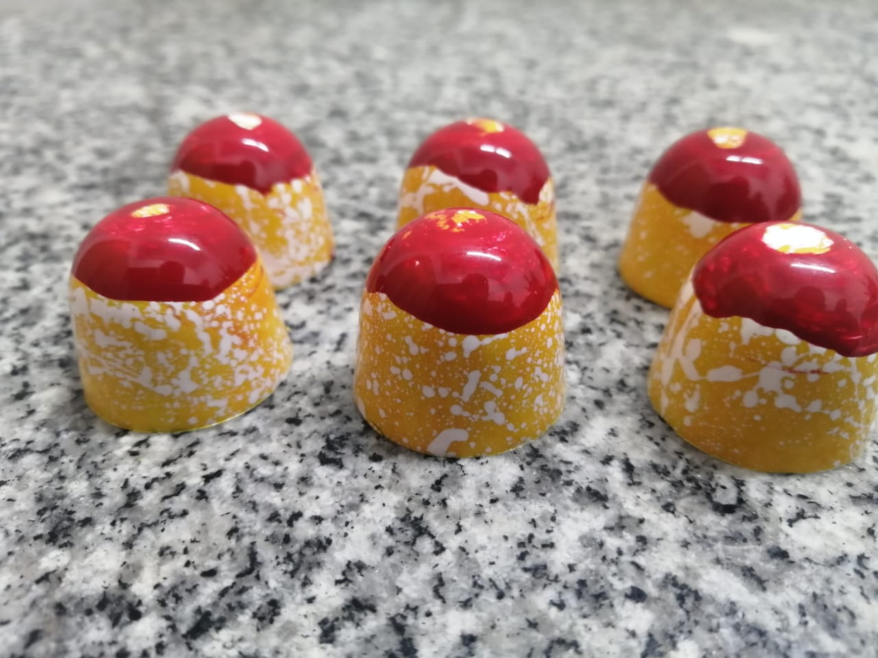 WhatsApp Image 2023-03-30 at 6.36.56 PM Bombon de chocolate - Imagen 1