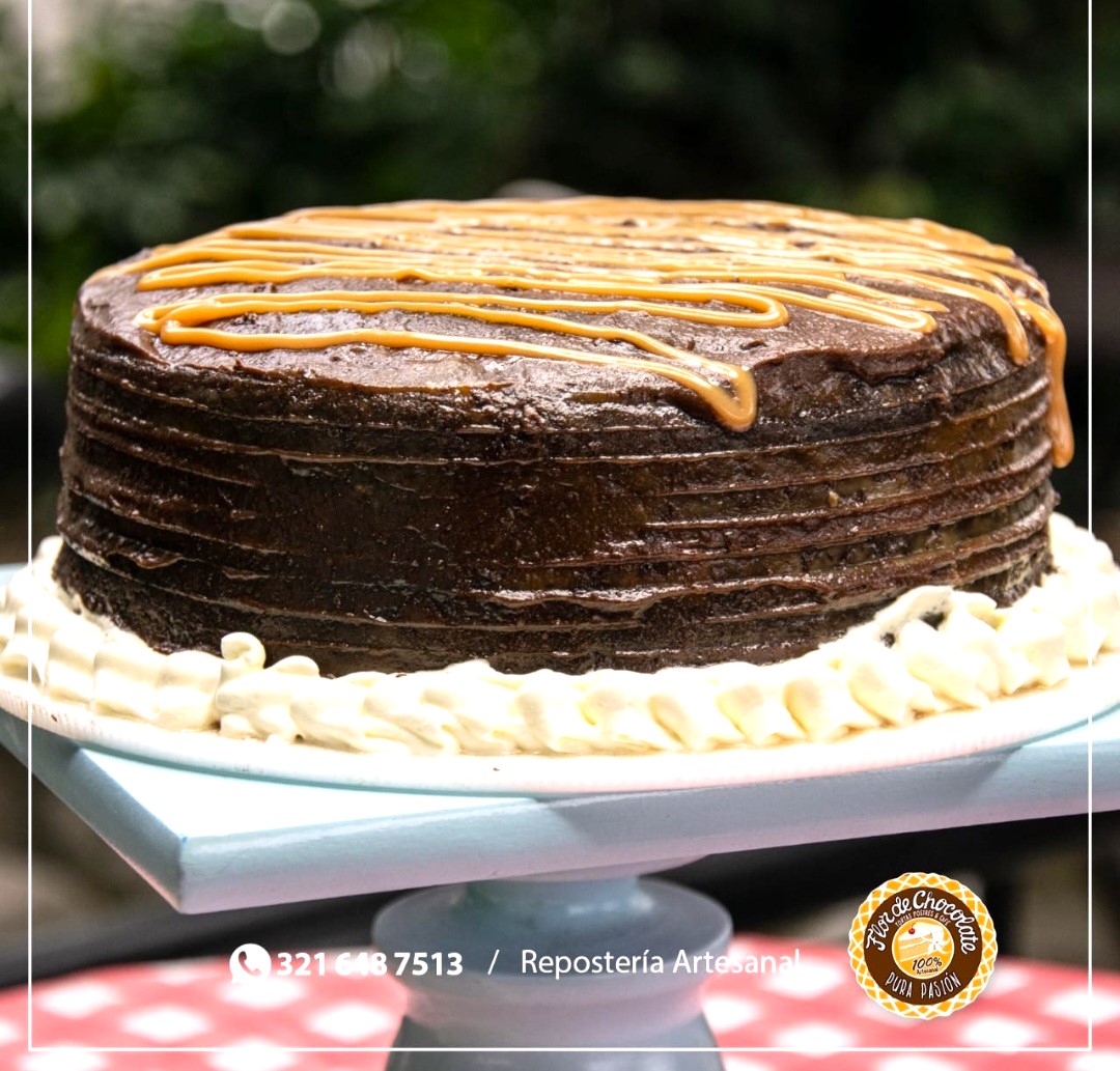 PHOTO-2024-08-08-19-36-52 Porción Torta de Chocolate - Imagen 1