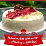 Porción Postre de guanabana con salsa de frutos rojos Con Estevia