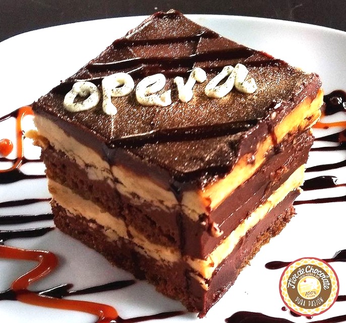 PHOTO-2024-08-08-19-41-28 Porción Postre ópera - Imagen 1