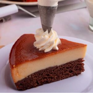 Porciòn Flan Chocoflan