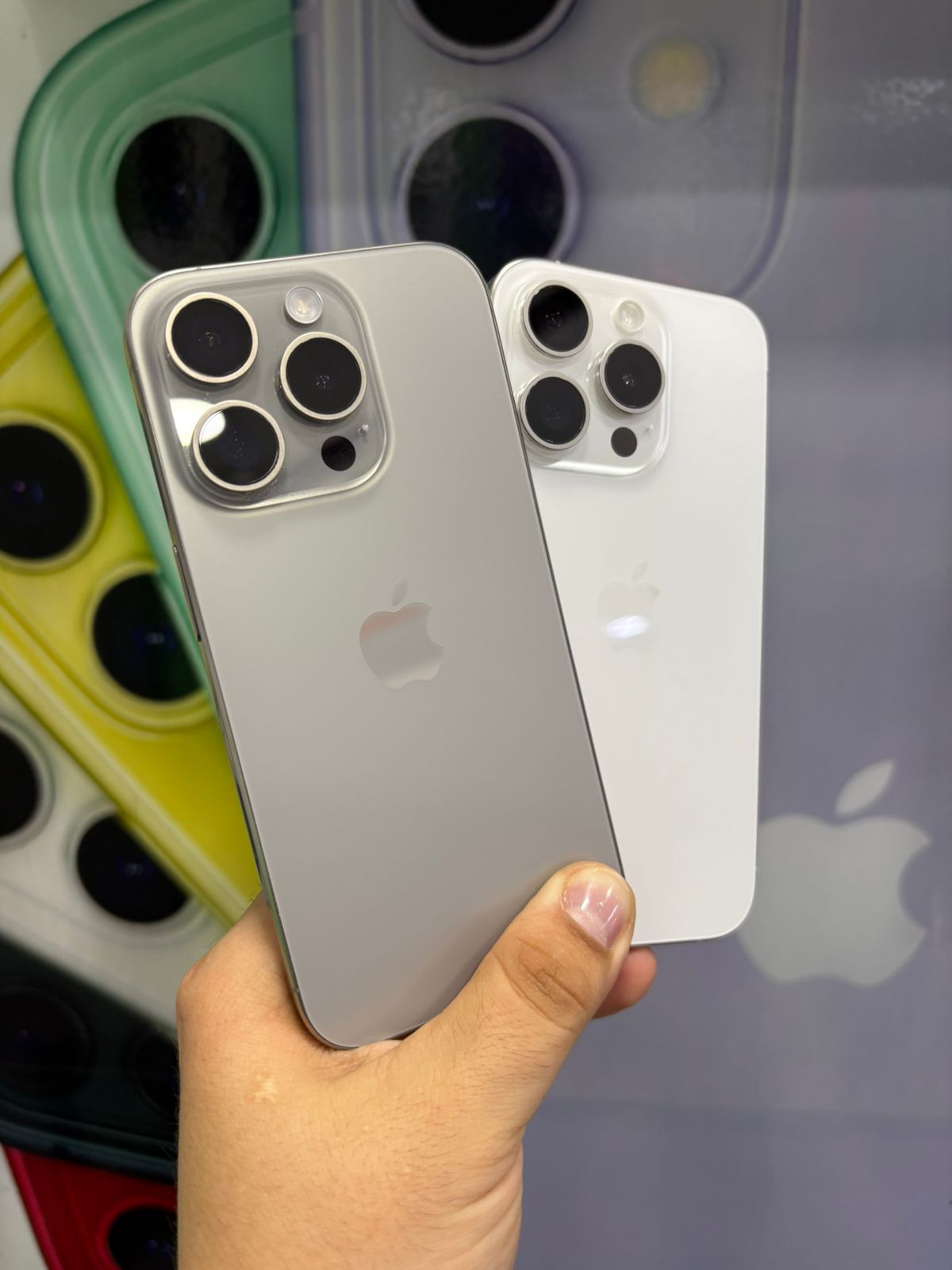 iPhone 15pro de 128gb y 256gb iPhone 15pro desde 128 Gb - Imagen 1